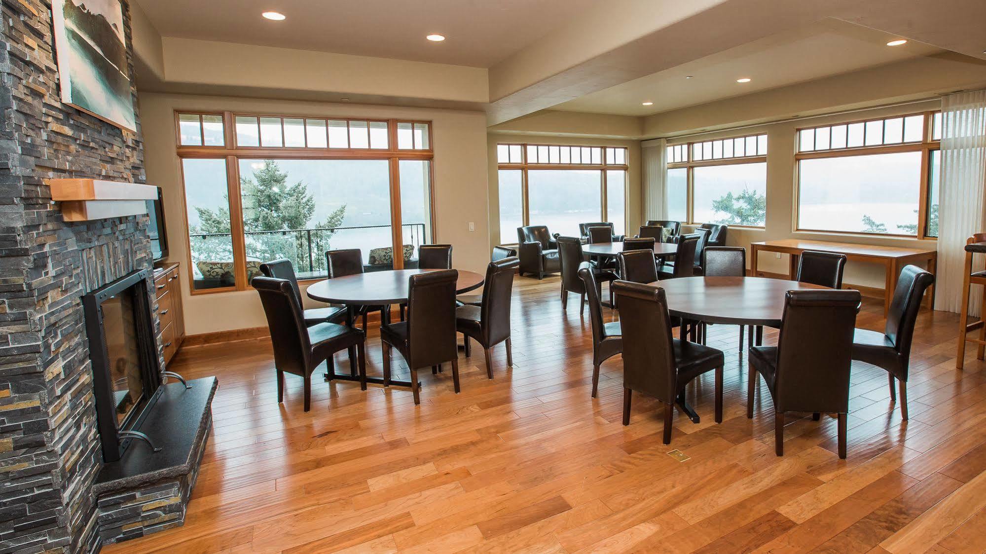 Columbia Cliff Villas Hood River Exterior photo