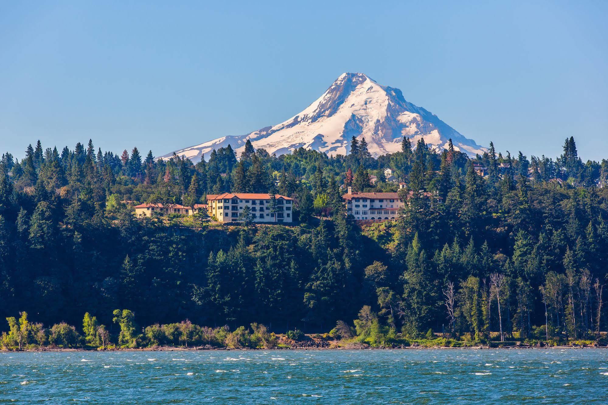 Columbia Cliff Villas Hood River Exterior photo